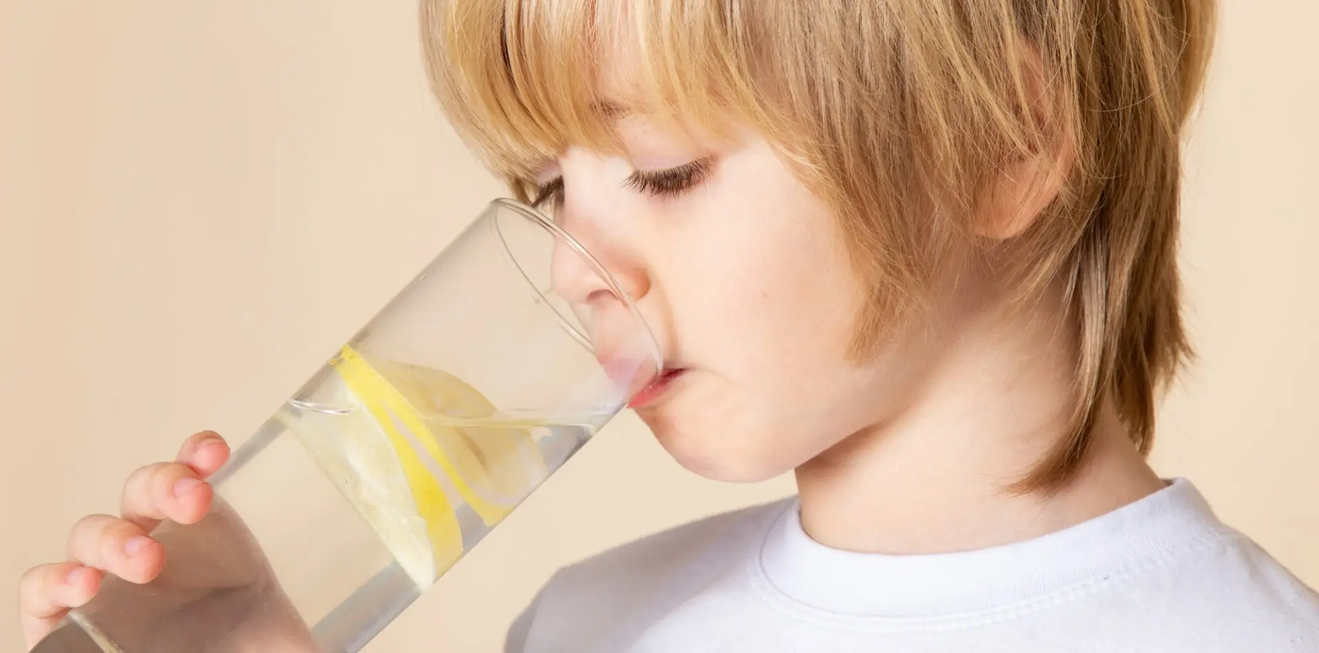 Perles d'eau : les autorités de santé alertent sur leur danger pour les  enfants